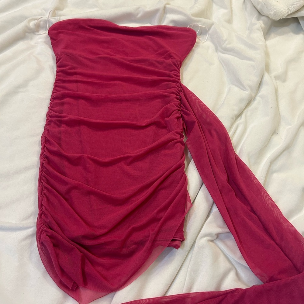 Princess Polly Strapless Ruched Dress in pink